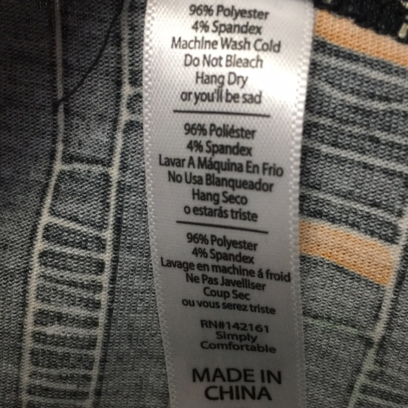 💕BEAUTIFUL BNWT LULAROE XS CLASSIC TOP💕 - Picture 8 of 8